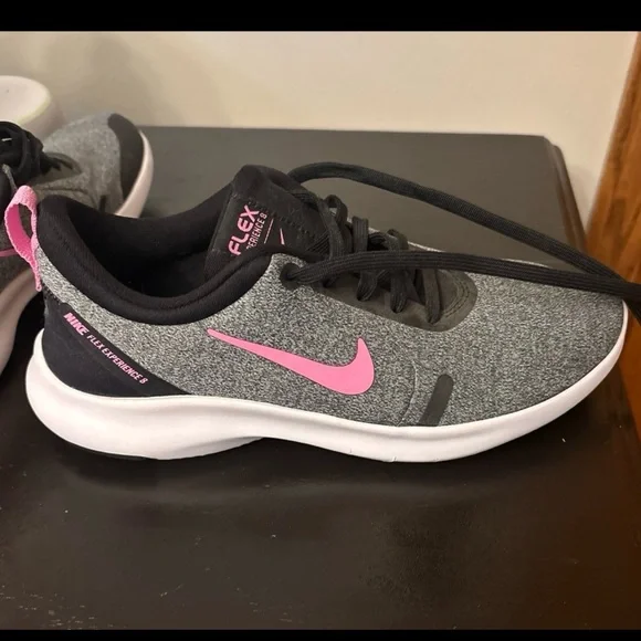 Nike Flex Experience Gray Lace Up Athletic Shoes Womens Size 7.5 - Picture 2 of 4